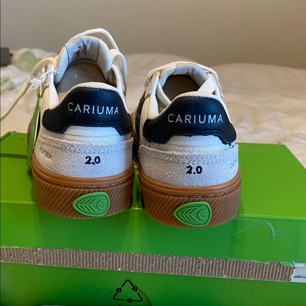 Cariuma Catiba Pro 2.0 Sneakers - Picture 5 of 7